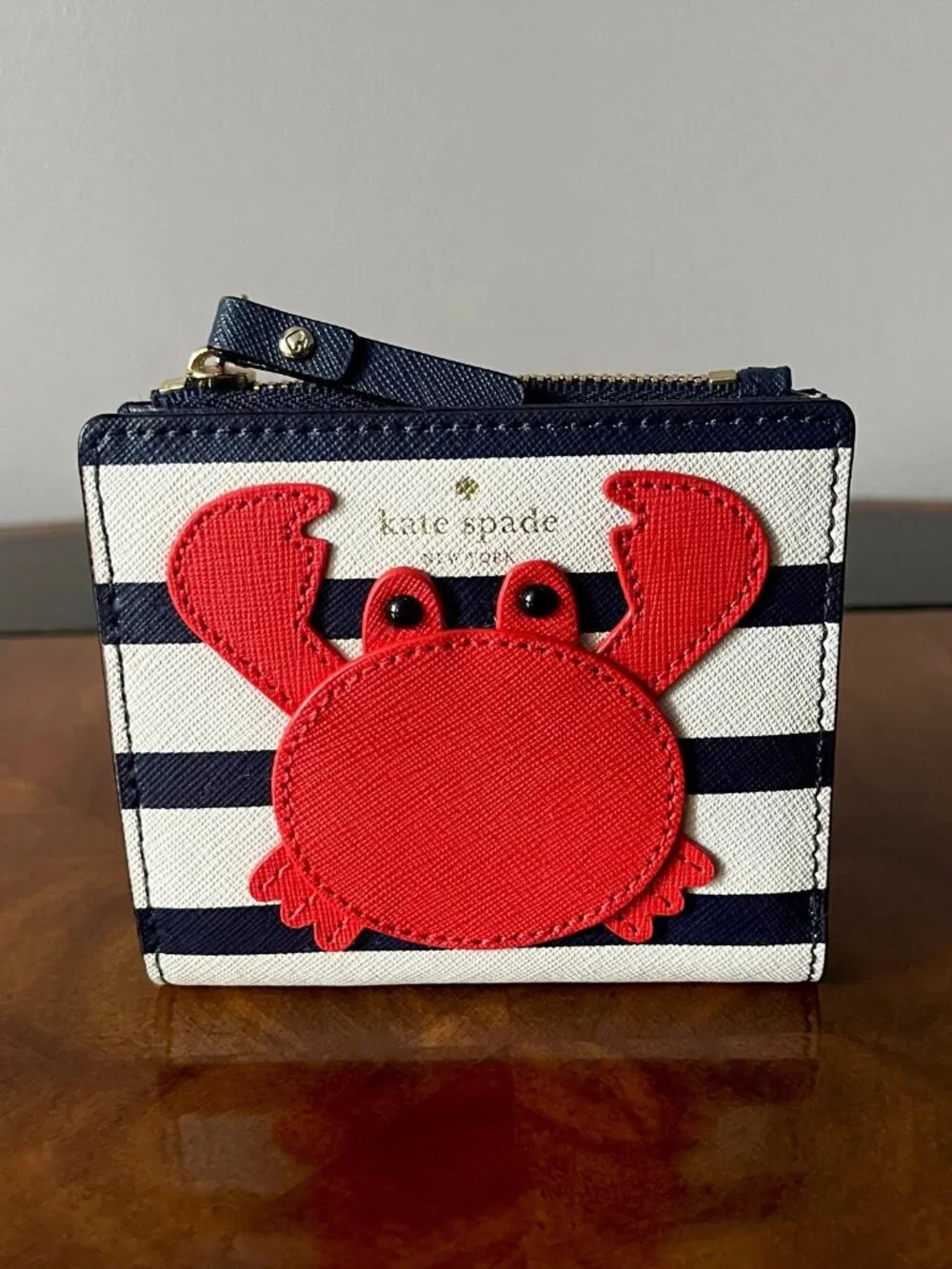 Kate Spade Shore Thing Crab Adalyn Wallet Stripes